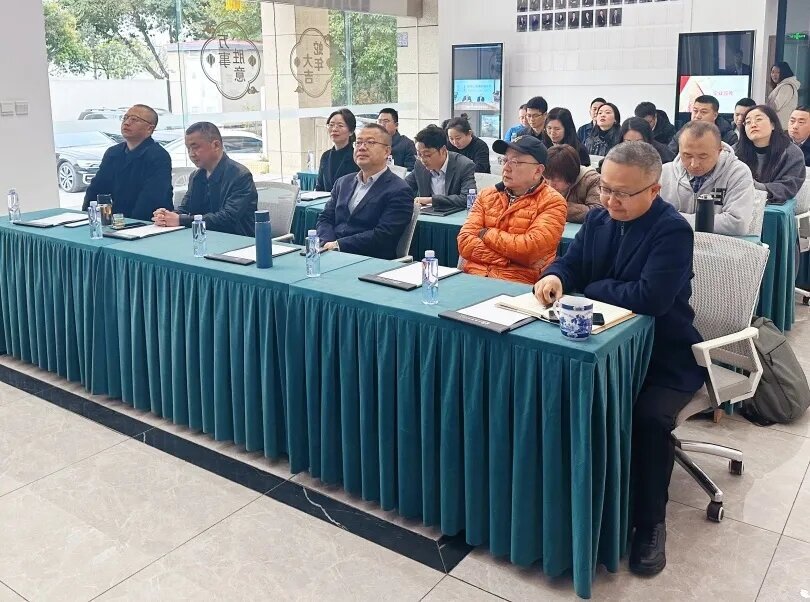 �ʸ���(d��ng)�B(t��i)���Ĵ��ʸ��Ɏ���(w��)���_չ���ИI(y��)��ʾ�������(d��ng)�ߑͽ�ί���Ͱ��������(hu��)��