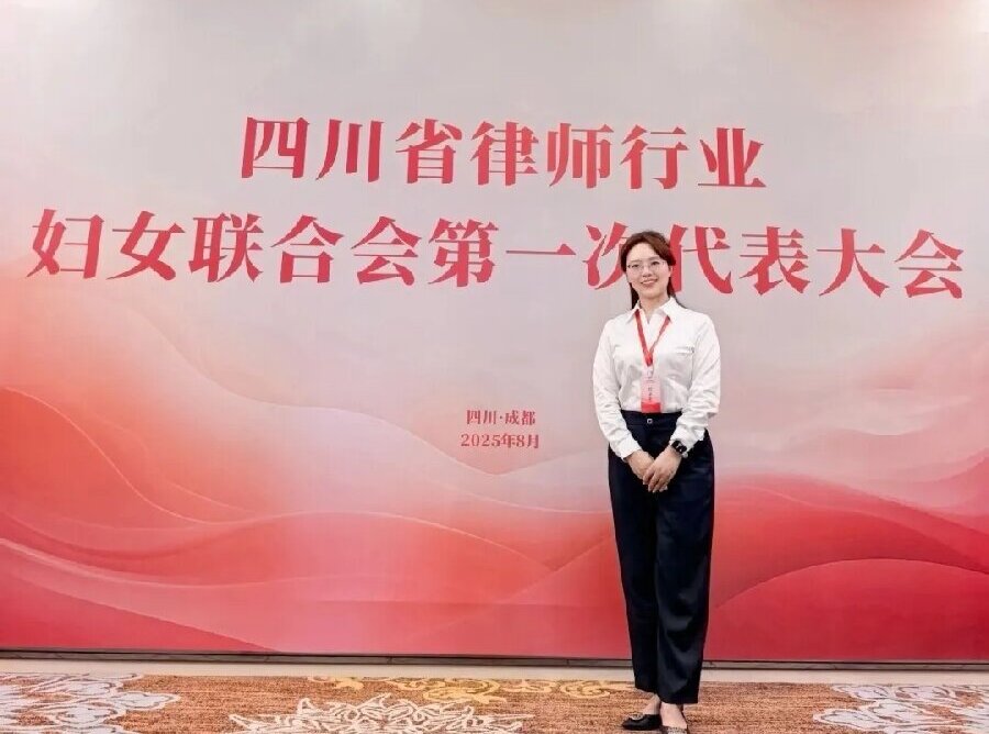 �ʸ���(d��ng)�B(t��i)�����G�Ɏ������Ĵ�ʡ�Ɏ��ИI(y��)�DŮ(li��n)�ϕ�(hu��)��һ�δ������(hu��)